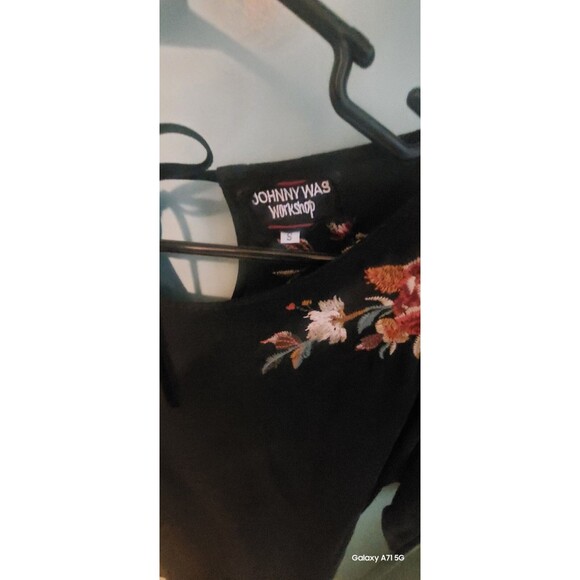 JOHNNY WAS WORKSHOP SILK Embroidered Floral Black  Bohemian Tunic Top SZ S - Picture 4 of 8